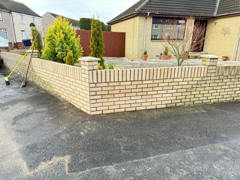 Garden wall repair - comparison 6